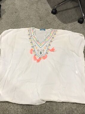 blue island White Tunic with Blue Brand Tag